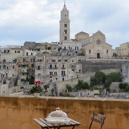 Antica Dimora Storica La Finestra Sul Campanile Villa Matera Exterior photo