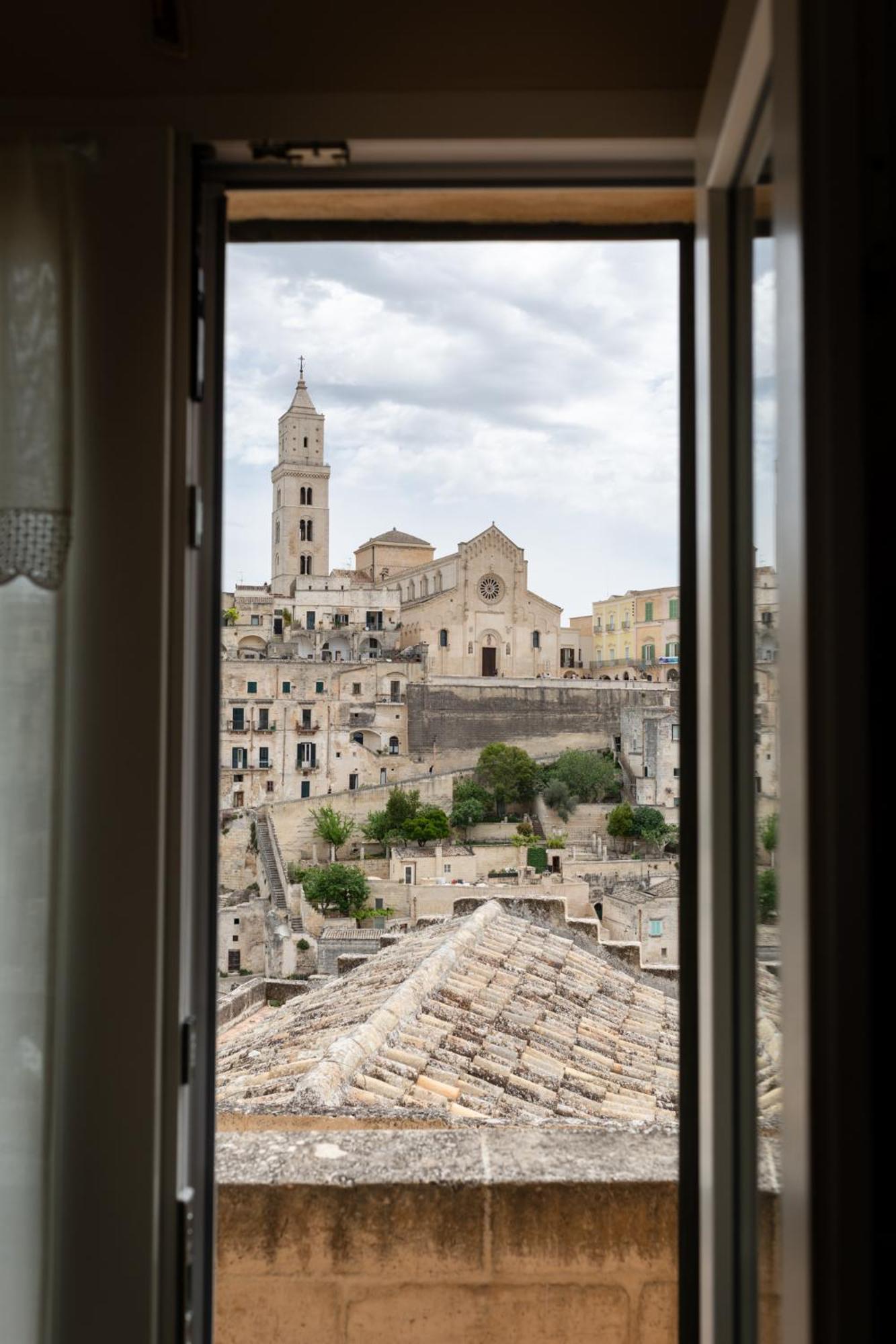 Antica Dimora Storica La Finestra Sul Campanile Villa Matera Exterior photo