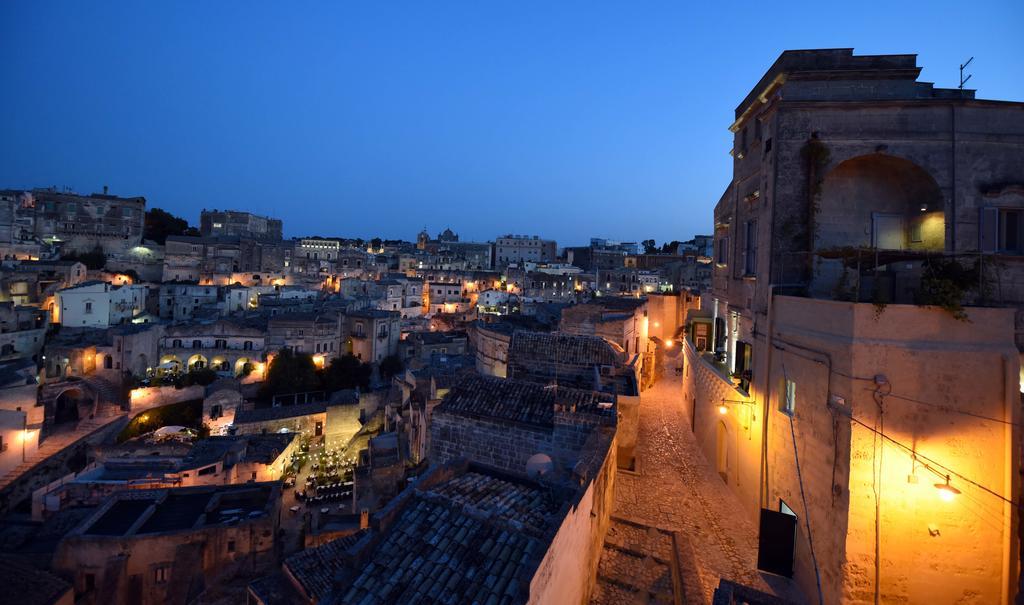 Antica Dimora Storica La Finestra Sul Campanile Villa Matera Exterior photo